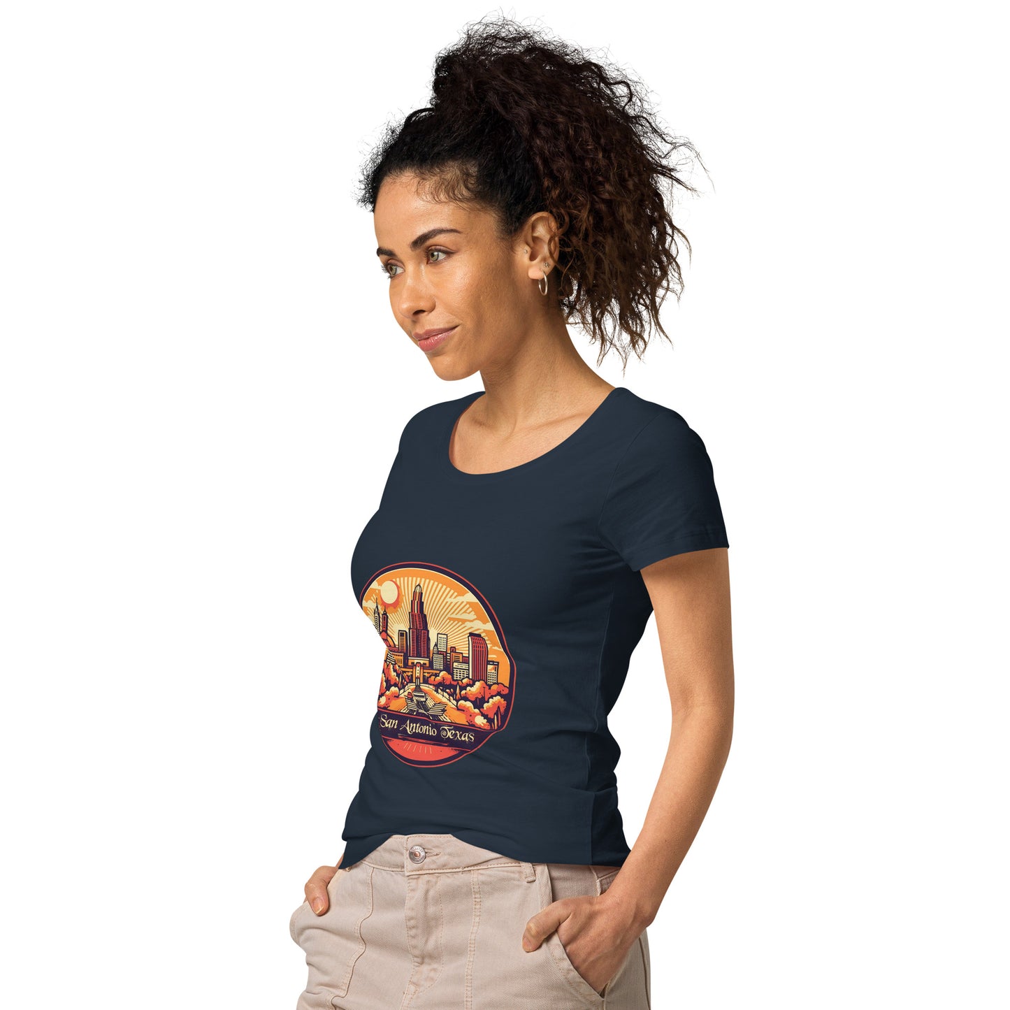 San Antonio Texas Souvenir Women’s basic organic t-shirt